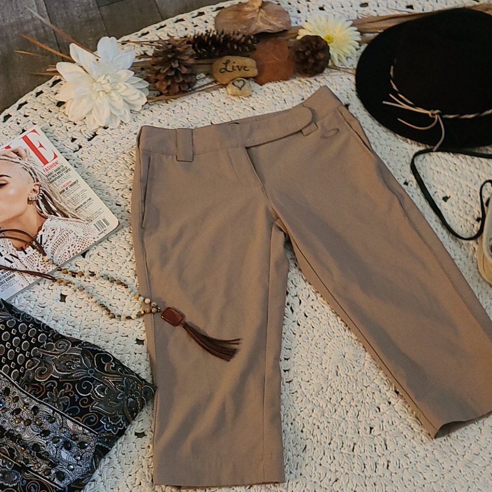 Sale Today Oakley Capri Tan Size 0 Pants View 3